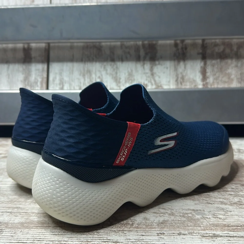 Skechers Slip-ins: GO WALK Massage Fit Men’s Size 8 SN216411